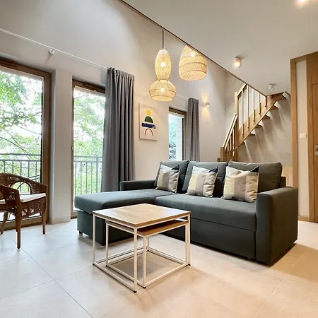 Lesna 게스트하우스 3*